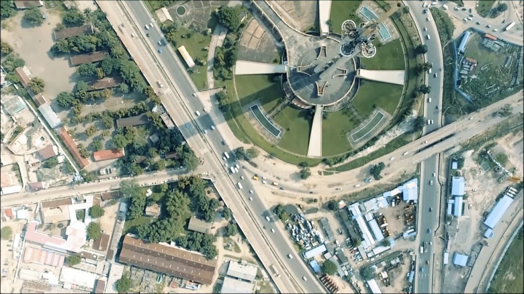 Vue aérienne de l'échangeur de Limete, Kinshasa — RDC